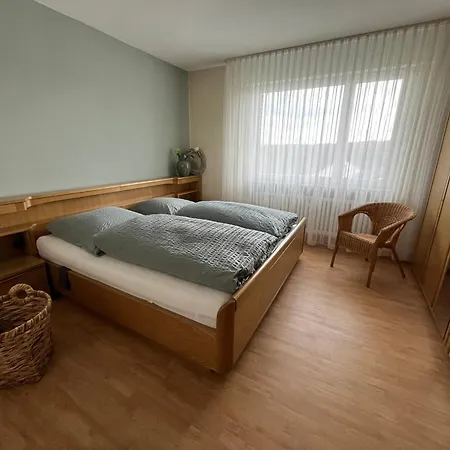 Haus Gotzbert I Eg I Naehe Klinikum I 68qm I 2 I Kueche I Bad I Gaeste-wc I Terrasse דירה *