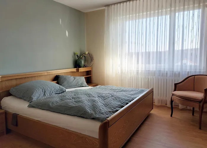 Haus Gotzbert I Eg I Naehe Klinikum I 68qm I 2 I Kueche I Bad I Gaeste-wc I Terrasse